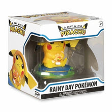 Lade das Bild in den Galerie-Viewer, Rainy Day Pikachu Pokemon Figur kaufen
