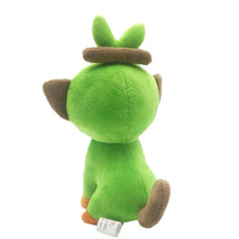 Lade das Bild in den Galerie-Viewer, Pokemon Sword und Shield Plüsch Pokemon (Hopplo / Scorbunny, Sobble oder Grookey) kaufen
