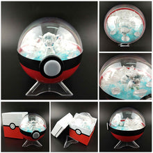 Lade das Bild in den Galerie-Viewer, Großer Pokeball mit Pokemon Figur kaufen
