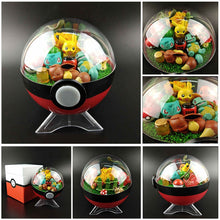 Lade das Bild in den Galerie-Viewer, Großer Pokeball mit Pokemon Figur kaufen
