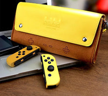 Lade das Bild in den Galerie-Viewer, Leder Schutztasche Pokemon Pikachu Design für Switch Konsolen kaufen
