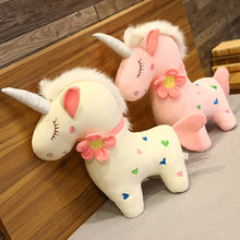 Lade das Bild in den Galerie-Viewer, Liebliche Einhorn Kuscheltiere mit Herzchen (30cm - 60cm) kaufen
