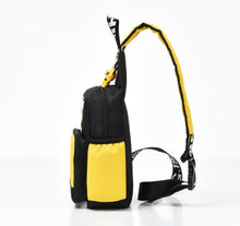Lade das Bild in den Galerie-Viewer, Pokemon Schultertasche, Slingbag Unisex, verschiedene Farben kaufen
