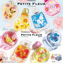 Lade das Bild in den Galerie-Viewer, Pokemon Petite Fleur 6er Set kaufen
