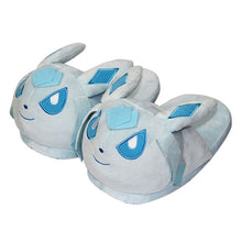 Lade das Bild in den Galerie-Viewer, Pokemon Flauschige Plüsch Hausschuhe kaufen
