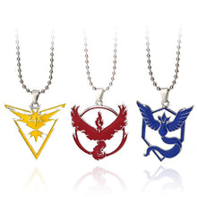 Lade das Bild in den Galerie-Viewer, Pokemon Go Team Instinct, Valor, Mystic Halskette Schmuck kaufen
