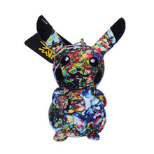 Lade das Bild in den Galerie-Viewer, Pikachu Kuscheltier Pokemon Graffiti Look - 13cm kaufen
