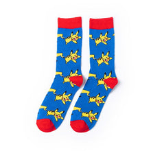 Lade das Bild in den Galerie-Viewer, Pokemon Pikachu Socken in verschiedenen Looks kaufen

