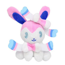 Lade das Bild in den Galerie-Viewer, Eevee / Evoli Kawaii Plüsch Pokemon (Vaporeon Espeon Umbreon Leafeon) kaufen
