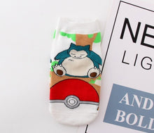 Lade das Bild in den Galerie-Viewer, Pokemon One Size Socken (verschiedene Motive) kaufen
