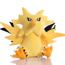 Lade das Bild in den Galerie-Viewer, Zapdos Kuschel Pokemon (ca. 18cm) kaufen
