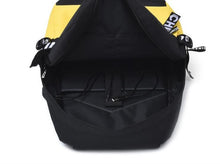 Lade das Bild in den Galerie-Viewer, Großer Pokemon Schulrucksack mit USB Ladebuchse im Pikachu Look kaufen
