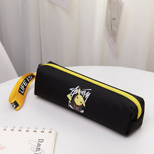 Lade das Bild in den Galerie-Viewer, Pokemon Pikachu Canvas Federmappe / Federtasche kaufen
