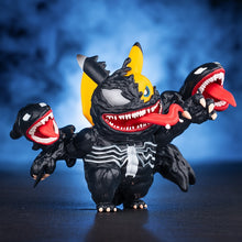 Lade das Bild in den Galerie-Viewer, Pikachu Cosplay Figur - Pikachu als Venom kaufen
