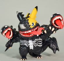 Lade das Bild in den Galerie-Viewer, Pikachu Cosplay Figur - Pikachu als Venom kaufen
