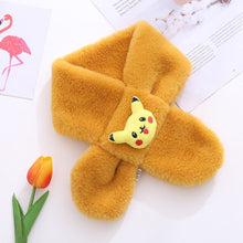 Lade das Bild in den Galerie-Viewer, Weicher Schal für Kinder mit Pikachu Motiv kaufen
