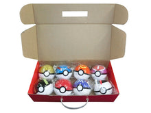 Lade das Bild in den Galerie-Viewer, Pokemon Bälle mit Figuren - verschiedene Boxen kaufen
