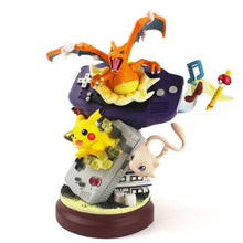 Lade das Bild in den Galerie-Viewer, Pokemon Anime Figuren mit Garados oder Glurak Motiv kaufen
