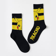 Lade das Bild in den Galerie-Viewer, Stylishe Pokemon Pikachu Socken kaufen
