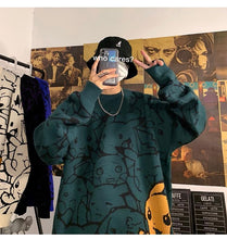 Lade das Bild in den Galerie-Viewer, Pokemon Pikachu Winter Sweater kaufen
