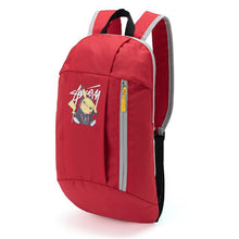 Lade das Bild in den Galerie-Viewer, Leichter Rucksack mit Pokemon Pikachu Motiv in verschiedenen Farben kaufen

