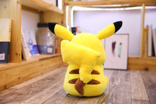 Lade das Bild in den Galerie-Viewer, XXL Pikachu Kuscheltier (ca. 60cm) kaufen
