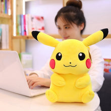 Lade das Bild in den Galerie-Viewer, XXL Pikachu Kuscheltier (ca. 60cm) kaufen
