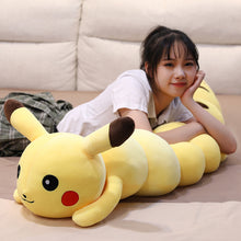 Lade das Bild in den Galerie-Viewer, Riesiger Pikachu Kuschelwurm Stofftier kaufen
