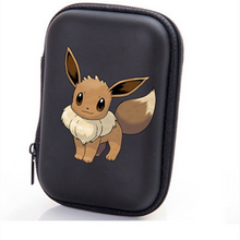 Lade das Bild in den Galerie-Viewer, Schutz- und Sammel Tasche für Pokemon Karten (50 Stk.) kaufen
