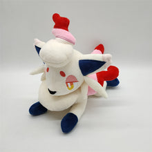 Lade das Bild in den Galerie-Viewer, Hisui-Zorua Plüschtier Pokemon (ca. 25cm) kaufen
