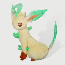 Lade das Bild in den Galerie-Viewer, Leafeon Folipurba Plüschfigur Pokémon (ca. 32cm) kaufen
