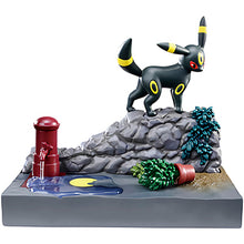 Lade das Bild in den Galerie-Viewer, Pokémon in the big city! Sammelfiguren kaufen
