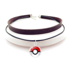 Lade das Bild in den Galerie-Viewer, Pokeball Halskette (2 Farben) kaufen
