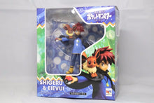 Lade das Bild in den Galerie-Viewer, Gary Oak Eevee / Evoli Pokemon Figur (ca. 14cm) kaufen
