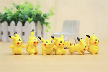 Lade das Bild in den Galerie-Viewer, 6 Pikachu PVC Pokeball Figuren (ca.4 cm) kaufen

