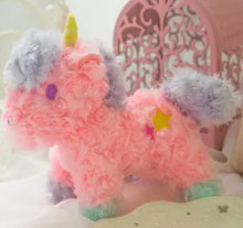 Lade das Bild in den Galerie-Viewer, Farbenfrohe Kuschel Wuschel Einhorn Stofftiere kaufen
