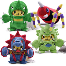 Lade das Bild in den Galerie-Viewer, Pikachu Cosplay Plüsch Figur (4 Motive, 18-20cm) kaufen

