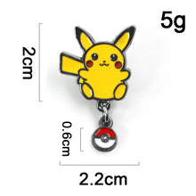 Lade das Bild in den Galerie-Viewer, Pokemon Pikachu &amp; Pokeball Badge - Pin kaufen
