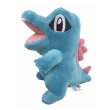 Lade das Bild in den Galerie-Viewer, Totodile Kuscheltier Pokemon (ca. 16cm) kaufen
