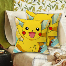 Lade das Bild in den Galerie-Viewer, Pokemon (Pikachu, Charmander, Charizard, Bulbasaur) Kissenbezüge kaufen
