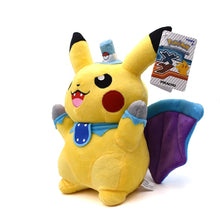 Lade das Bild in den Galerie-Viewer, Pikachu Cosplay Vampir Plüsch Figur (ca. 25cm) kaufen
