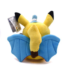 Lade das Bild in den Galerie-Viewer, Pikachu Cosplay Vampir Plüsch Figur (ca. 25cm) kaufen

