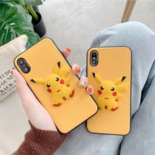 Lade das Bild in den Galerie-Viewer, Pokemon / Pikachu Handy Hüllen für iPhone 6, 6s, 7, 8, 8 Plus etc. kaufen
