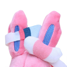 Lade das Bild in den Galerie-Viewer, Sylveon Plüsch Figur (ca. 24cm) kaufen

